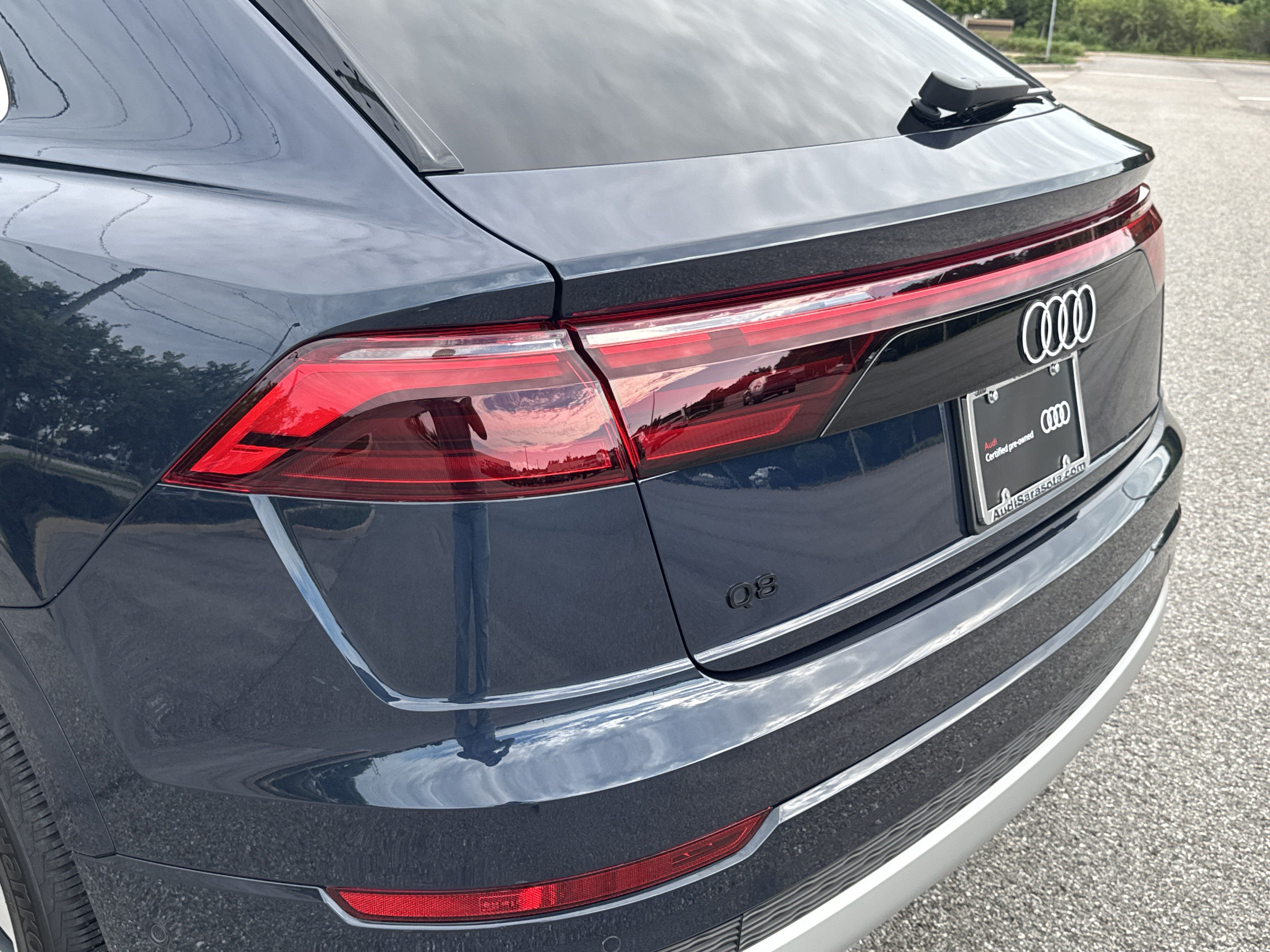 Certified 2025 Audi Q8 Premium Plus AWD/4WD image 10