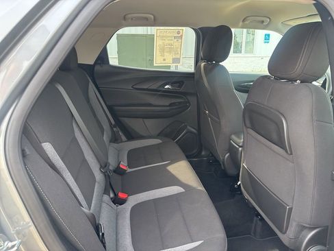 Used 2025 Chevrolet TrailBlazer LT AWD/4WD image 28