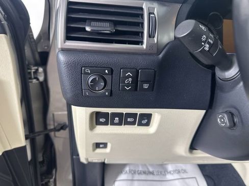 Used 2023 Lexus GX 460 Premium w/ Premium Plus Package AWD/4WD image 13
