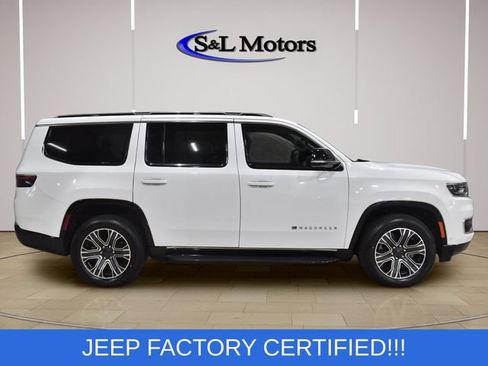 Used 2024 Jeep Wagoneer Series II AWD/4WD image 31