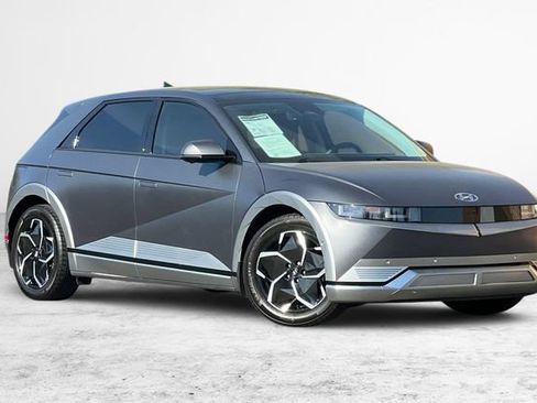 Used 2023 Hyundai Ioniq 5 Limited RWD image 2