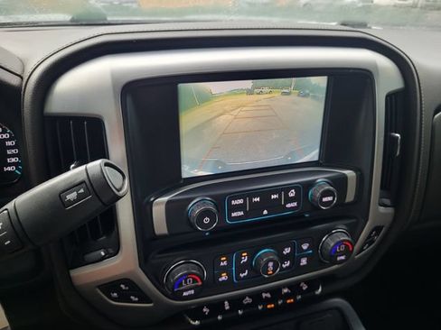 Used 2018 GMC Sierra 1500 SLT AWD/4WD image 15