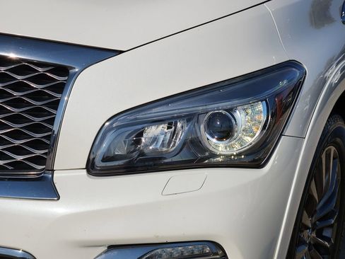 Used 2016 INFINITI QX80 Limited w/ All Season Package image 9