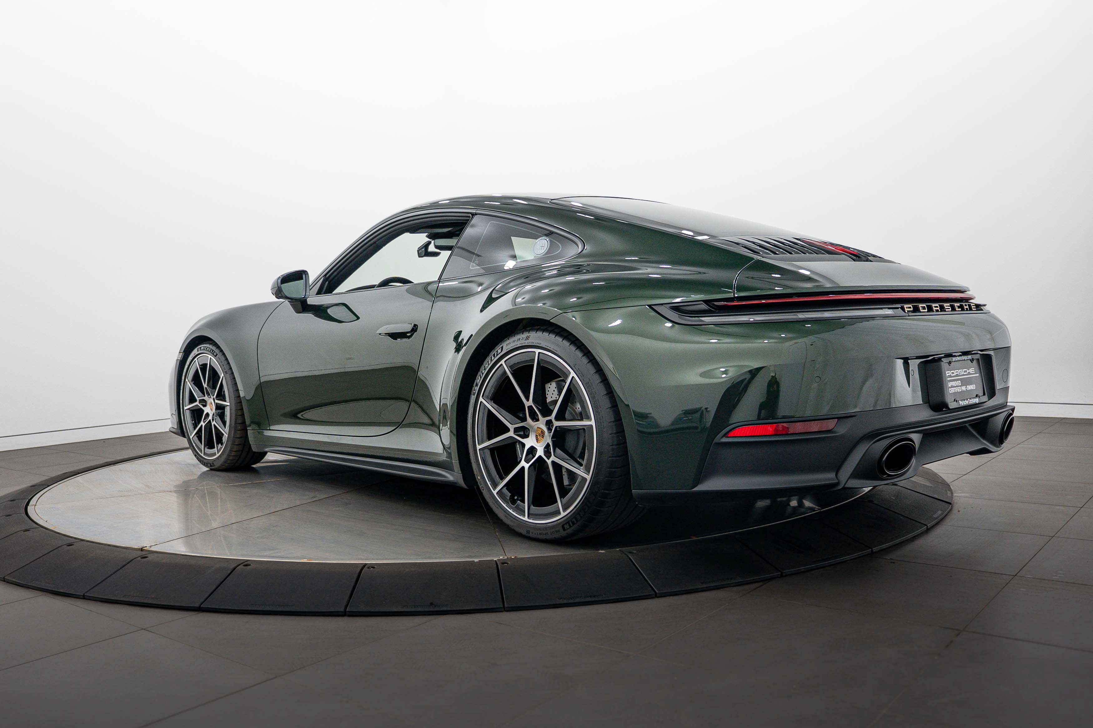 Certified 2026 Porsche 911 Carrera T RWD image 3