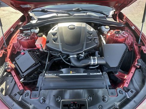 Used 2021 Chevrolet Camaro LT image 24