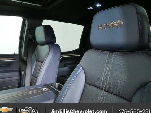 New 2026 Chevrolet Silverado 1500 High Country AWD/4WD image 5