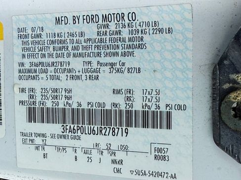 Used 2018 Ford Fusion SE w/ Equipment Group 602A FWD image 39