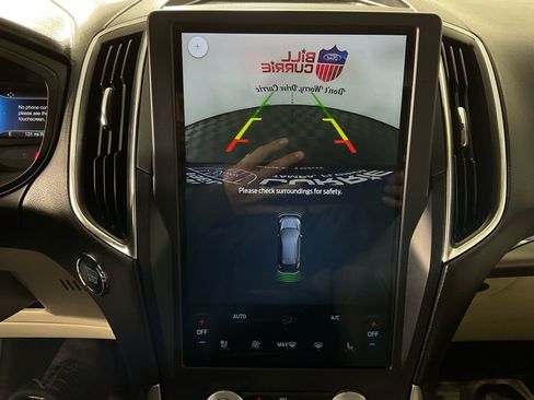Used 2022 Ford Edge Titanium image 22