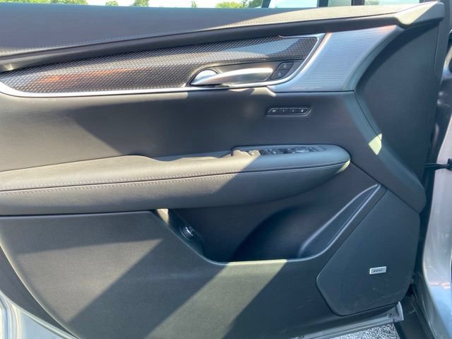 Used 2026 Cadillac XT5 Sportv w/ LPO, Floor Liner Package AWD/4WD image 14