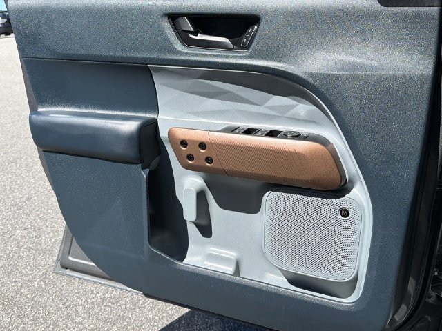 Used 2024 Ford Maverick Lariat FWD image 31