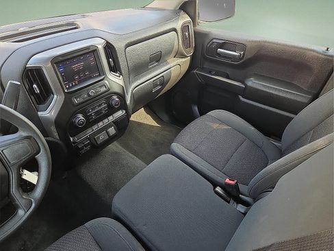 Used 2020 Chevrolet Silverado 1500 Custom w/ Custom Value Package RWD image 19