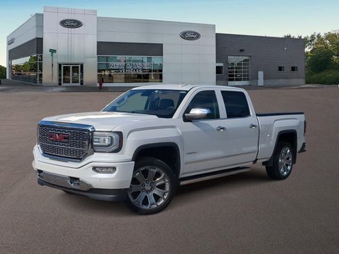Used 2016 GMC Sierra 1500 Denali w/ Denali Ultimate Package image 1