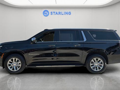 Certified 2025 Chevrolet Suburban Premier RWD image 3