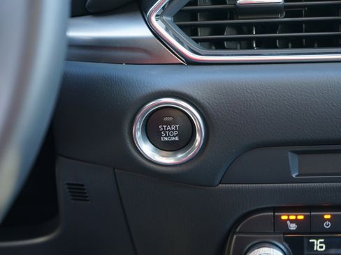 Certified 2025 MAZDA CX-5 AWD 2.5 S w/ Preferred Package image 25