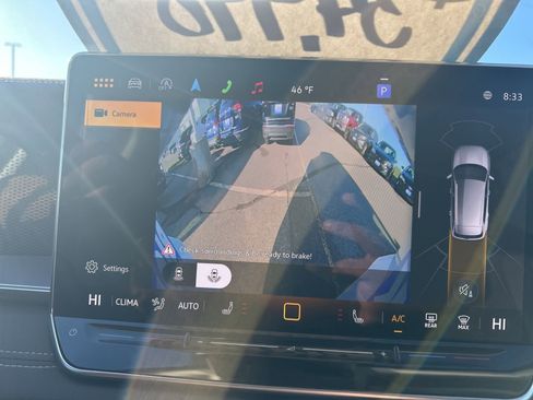 Certified 2025 Volkswagen Tiguan SE image 26