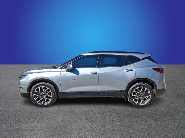 Used 2025 Chevrolet Blazer RS FWD image 7
