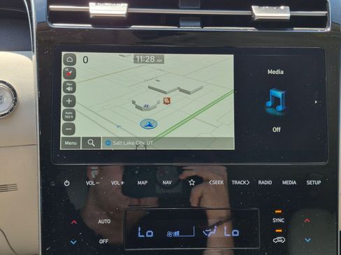 Used 2024 Hyundai Tucson SEL w/ Convenience Package AWD/4WD image 22