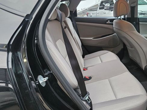 Used 2016 Hyundai Tucson SE w/ Option Group 02 image 21