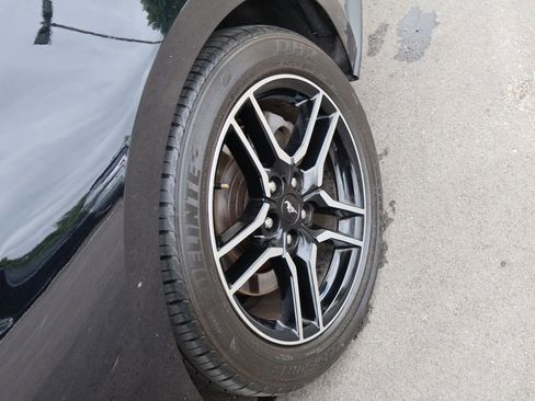 Used 2019 Ford Mustang GT Premium RWD image 37