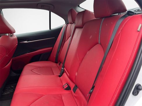 Used 2019 Toyota Camry XSE image 23