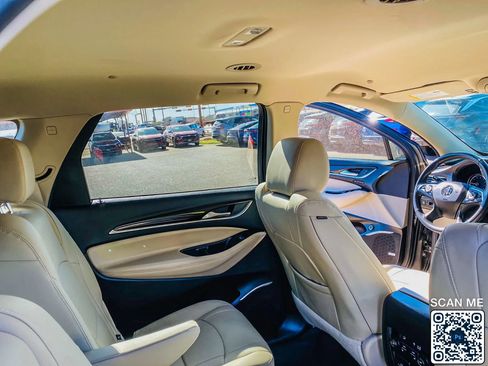 Used 2020 Buick Enclave Premium w/ Surround and Sites Package FWD image 31