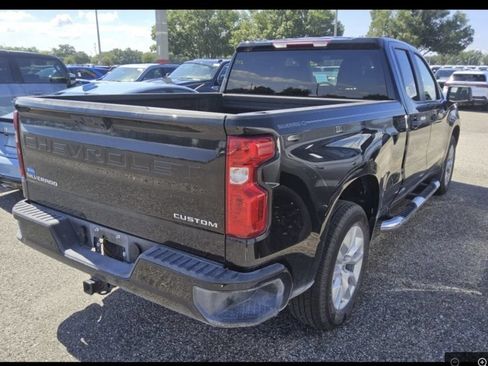 Used 2025 Chevrolet Silverado 1500 Custom RWD image 6