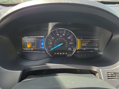 Used 2018 Ford Explorer Limited AWD/4WD image 27
