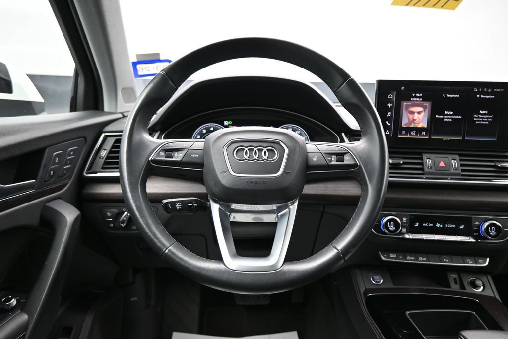 Used 2024 Audi Q5 2.0T Premium Plus AWD/4WD image 16