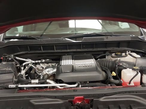 Used 2022 Chevrolet Silverado 1500 LTZ AWD/4WD image 30