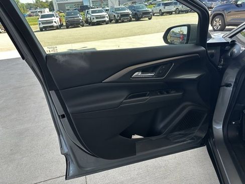 New 2026 Chevrolet Equinox EV LT image 26