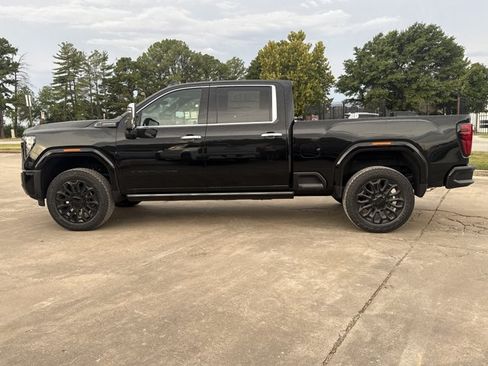 New 2026 GMC Sierra 2500 Denali Ultimate w/ LPO, Black Badging Package AWD/4WD image 12