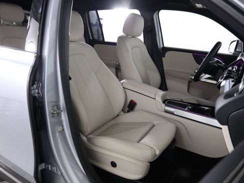 Certified 2026 Mercedes-Benz GLB 250 4MATIC image 61