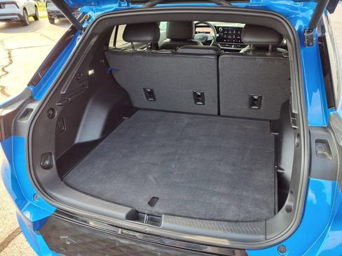 Used 2025 Chevrolet Equinox EV RS FWD image 26