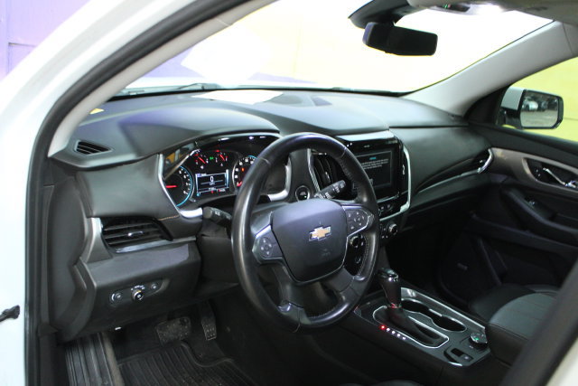 Used 2019 Chevrolet Traverse RS AWD/4WD image 14