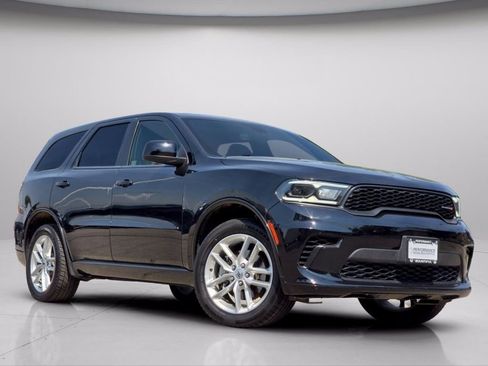 Used 2023 Dodge Durango GT AWD/4WD image 2