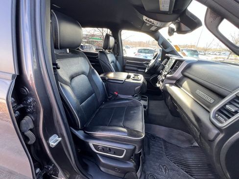 Used 2023 RAM 1500 Laramie image 29