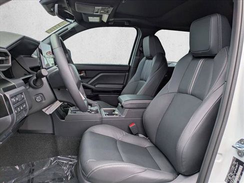 New 2026 Toyota 4Runner Limited AWD/4WD image 4