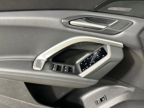 New 2025 Audi Q5 Premium Plus image 10