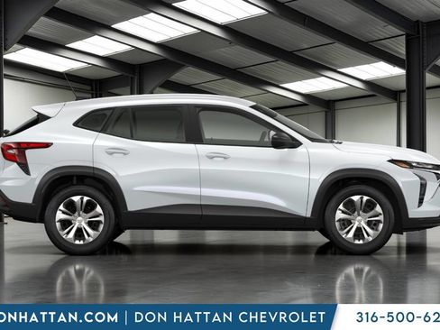 New 2026 Chevrolet Trax LS FWD image 3