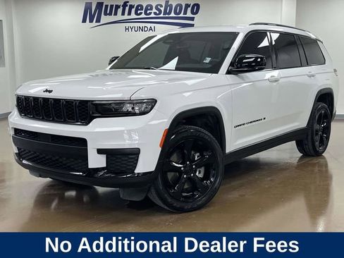 Used 2024 Jeep Grand Cherokee L Laredo AWD/4WD image 1