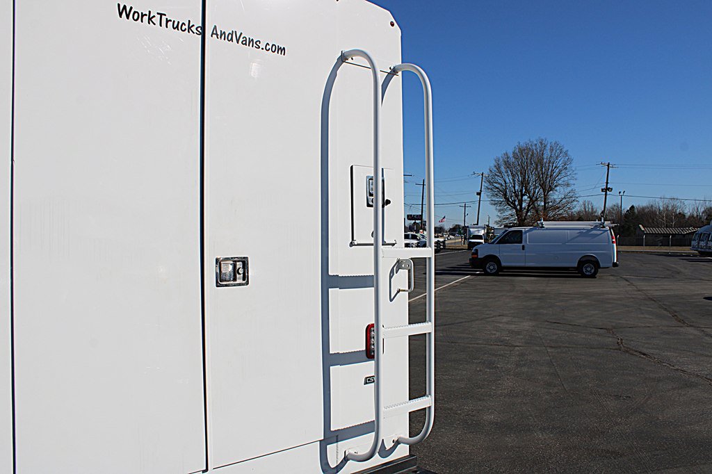 Used 2023 Chevrolet Express 3500 w/ Power Convenience Package RWD image 18