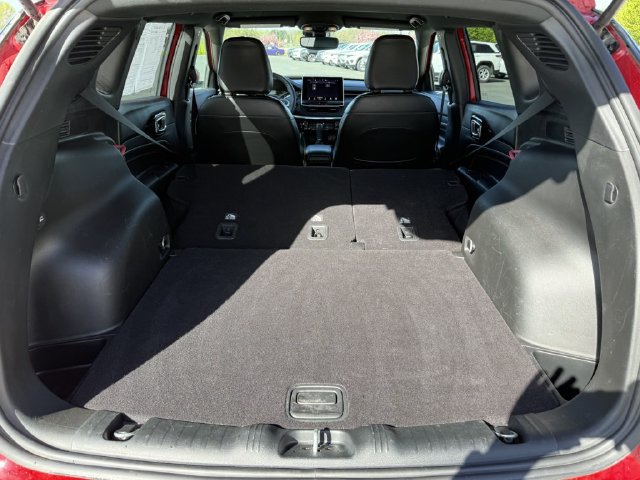 Used 2023 Jeep Compass Limited AWD/4WD image 16