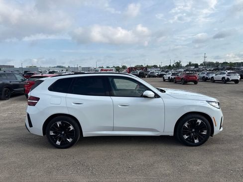 Used 2025 BMW X3 xDrive30i w/ Premium Package AWD/4WD image 9