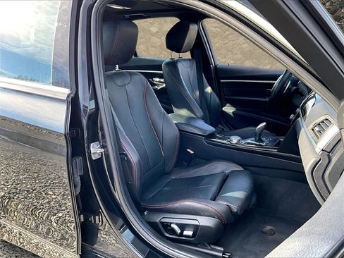 Used 2017 BMW 330i Sedan image 5