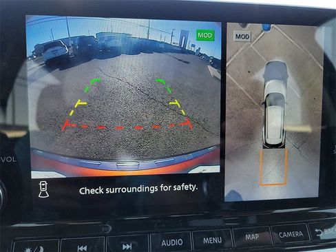 Used 2023 Nissan Rogue SL w/ SL Premium Package image 21