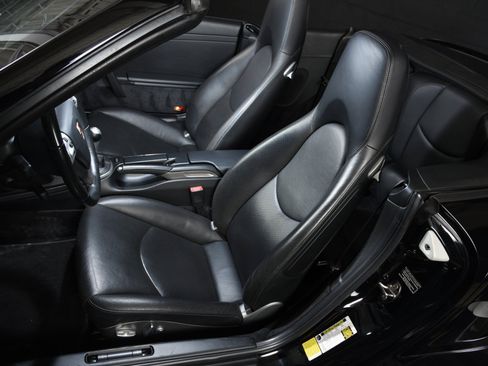 Used 2009 Porsche 911 Turbo AWD/4WD image 6