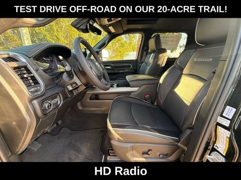 New 2026 RAM 2500 Laramie AWD/4WD image 11