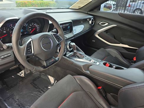 Used 2018 Chevrolet Camaro ZL1 image 13