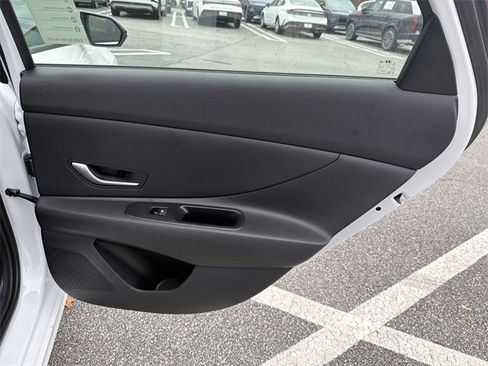 New 2026 Hyundai Elantra Blue image 16