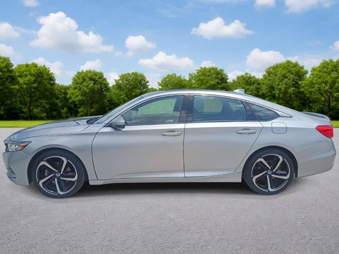 Used 2019 Honda Accord Sport image 4